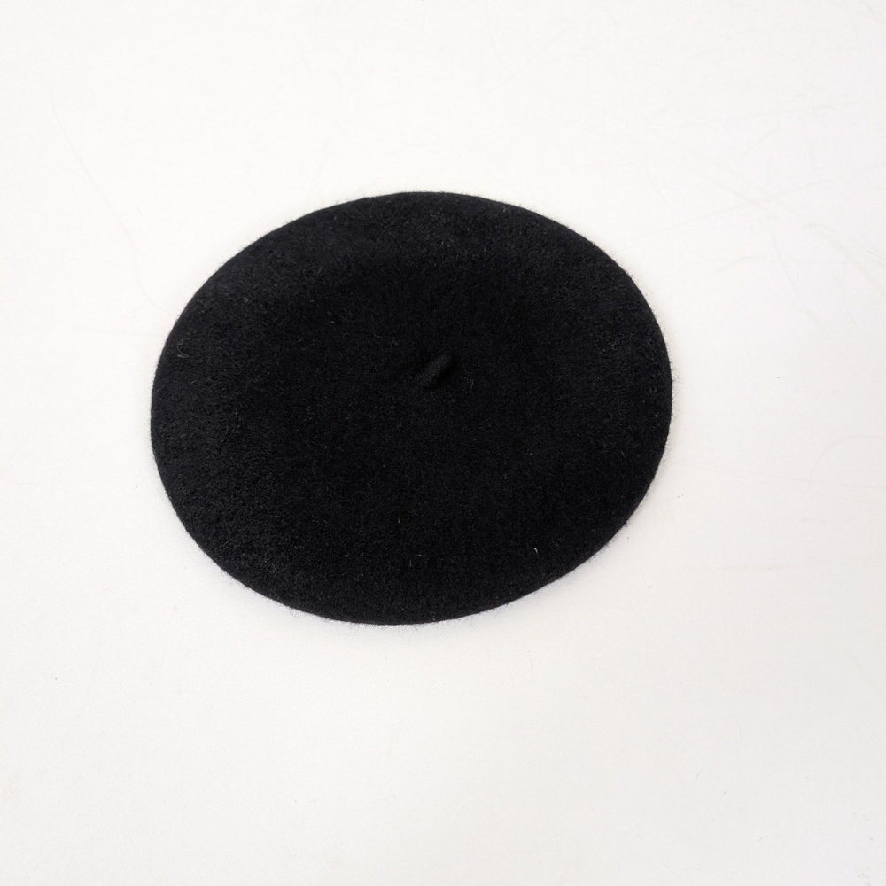 *Free with Purchase* Black Wool Beret Circular Hat Cap Flat-Crowned French - Picture 2 of 5